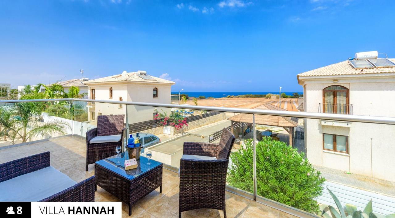 Blue Water Bay Villas Paralimni Exterior foto